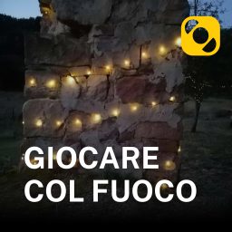 Artwork for Giocare col fuoco